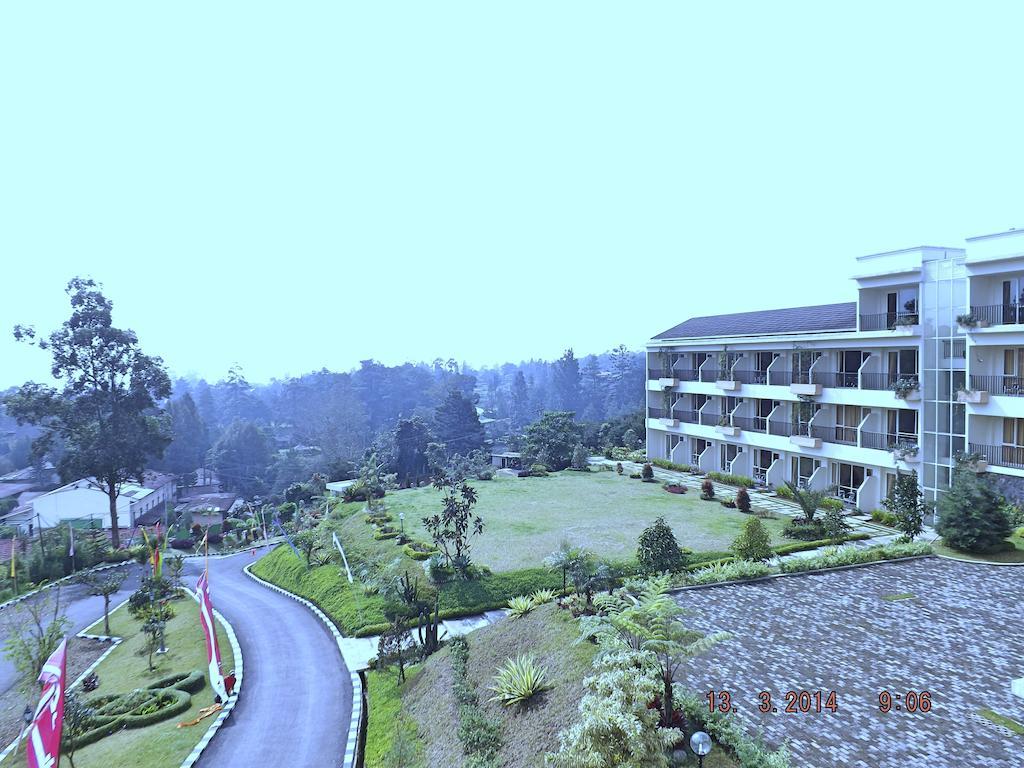 Casa Monte Rosa Puncak Esterno foto