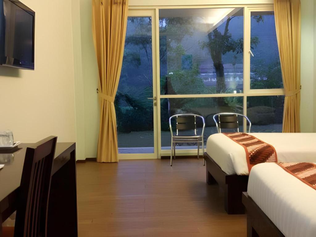 Casa Monte Rosa Puncak Esterno foto