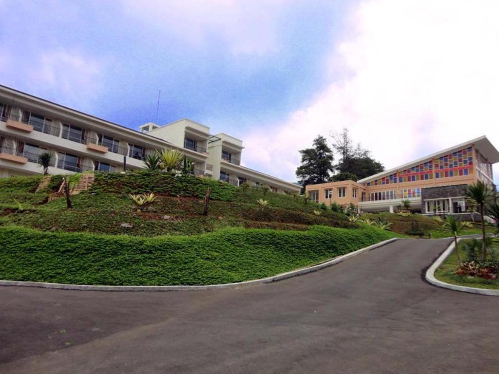 Casa Monte Rosa Puncak Esterno foto